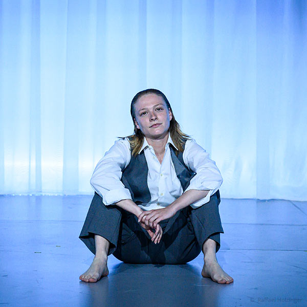 Pauline Großmann als Gabriel in „Gabriel“