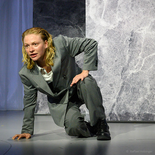 Pauline Großmann als Gabriel in „Gabriel“