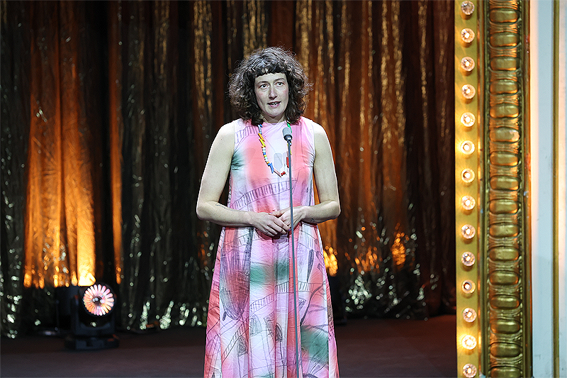 251123katharinaschiffl-6404