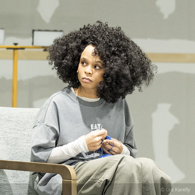 Otiti Engelhardt als Stella in &bdquo;Wir t&ouml;ten Stella&ldquo;